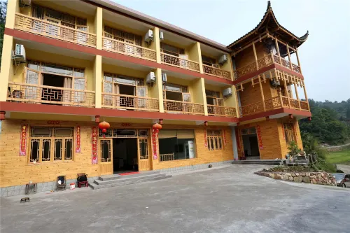 Zhangjiajie Latitude 30 Degree North Farm Stay Featured Photos